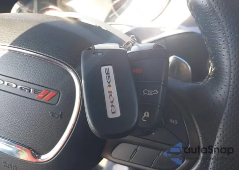 2022 Dodge Charger R/T z USA, uszkodzony, nr VIN 2C3CDXCTXNH189506